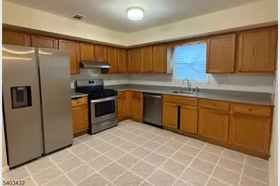 183 Chancellor Ave, Newark, NJ 07112 - Photo 14