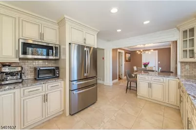 34 Templar Way, Parsippany, NJ 07054 - Photo 8