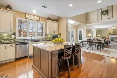 5 Fennimore Ct, Mount Olive, NJ 07836 - Photo 18