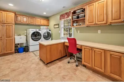 5 Fennimore Ct, Mount Olive, NJ 07836 - Photo 26