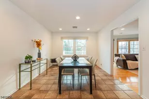 36 Yellow Brick Rd, Wayne Twp., NJ 07470 - Photo 10