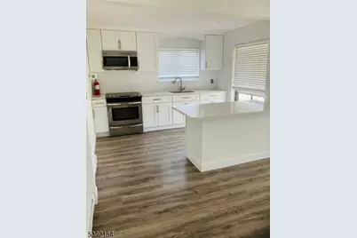 310-D Lake Shore South #D, Montague, NJ 07827 - Photo 2