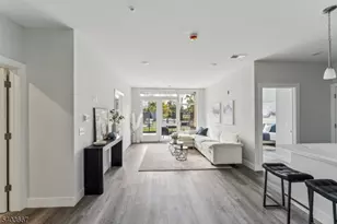 140 W Webster Ave, Roselle Park, NJ 07204 - Photo 2