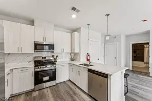 140 W Webster Ave, Roselle Park, NJ 07204 - Photo 8