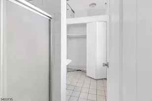 564 Hudson Ave, Weehawken, NJ 07086 - Photo 8