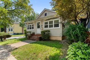 27 Tuscan St, Maplewood, NJ 07040 - Photo 2