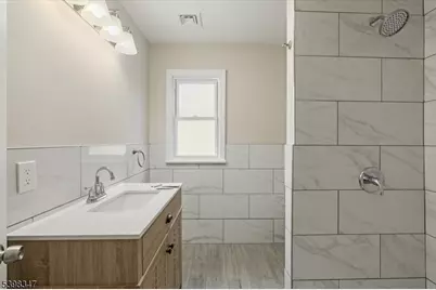 343 17th Ave, Paterson, NJ 07504 - Photo 12