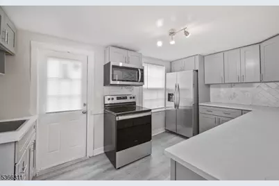 21 First St, Califon, NJ 07830 - Photo 4