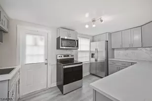 21 1st St, Califon, NJ 07830 - Photo 6