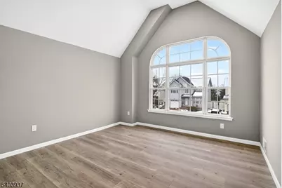 63 Scarlet Dr, Sayreville Boro, NJ 08859 - Photo 24