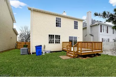 63 Scarlet Dr, Sayreville Boro, NJ 08859 - Photo 36