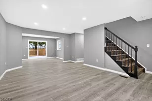 63 Scarlet Dr, Sayreville Boro, NJ 08859 - Photo 8