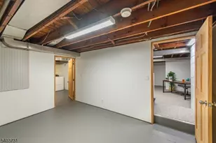 408 Washington Ave, Montclair Twp., NJ 07042 - Photo 32