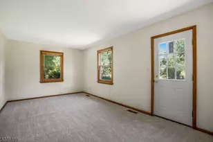 34 Willow Brook Ln, Clinton Township, NJ 08801 - Photo 18