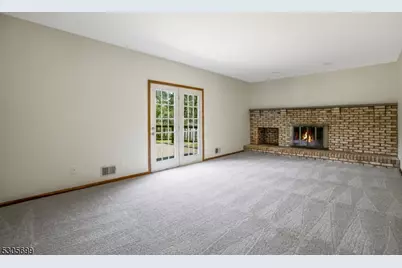 34 Willow Brook Ln, Clinton Township, NJ 08801 - Photo 8