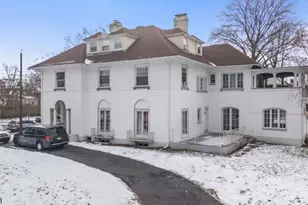 198 Ballantine Pkwy, Newark, NJ 07104 - Photo 10