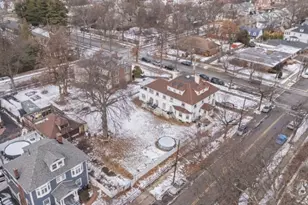 198 Ballantine Pkwy, Newark, NJ 07104 - Photo 8