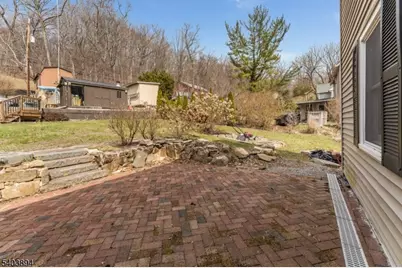 18 Sanatorium Road, Glen Gardner, NJ 08826 - Photo 16