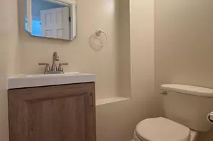 263 Kipp Ave, Hasbrouck Heights, NJ 07604 - Photo 16