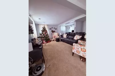 263 Kipp Ave, Hasbrouck Heights, NJ 07604 - Photo 2