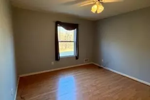 8 Holly Dr, Hamburg, NJ 07419 - Photo 18