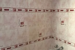 35 Marsellus Pl, Garfield, NJ 07026 - Photo 8