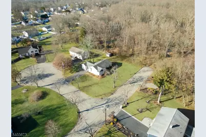 60 White Oak Rd, Parsippany, NJ 07054 - Photo 22