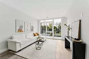 140 W Webster Ave, Roselle Park, NJ 07204 - Photo 8