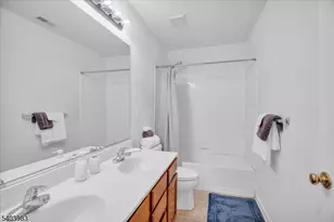 211 Ripley Ct, Monroe Township, NJ 08094 - Photo 28