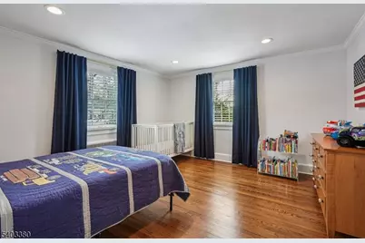 6 Lorraine Rd, Summit, NJ 07901 - Photo 16