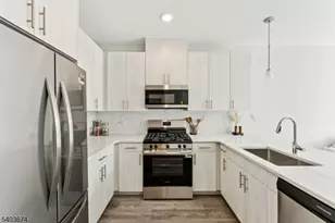 140 W Webster Ave, Roselle Park, NJ 07204 - Photo 10