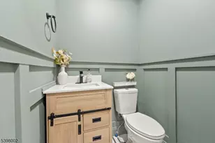 138-140 Monmouth Rd, Elizabeth, NJ 07208 - Photo 10