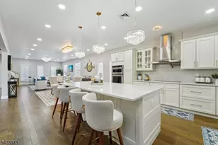 24 Holmes Ln, Wayne Twp., NJ 07470 - Photo 14