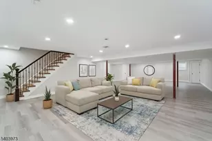 24 Holmes Ln, Wayne Twp., NJ 07470 - Photo 34