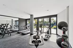 140 W Webster Ave, Roselle Park, NJ 07204 - Photo 24