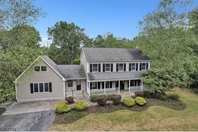 526 County Road 579, Raritan Township, NJ 08551 - Photo 2