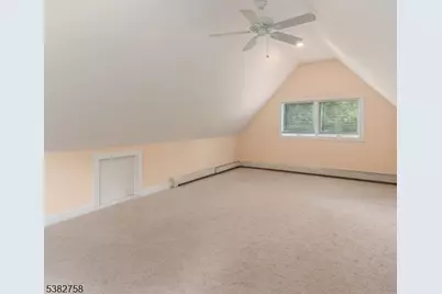 526 County Road 579, Raritan Township, NJ 08551 - Photo 20