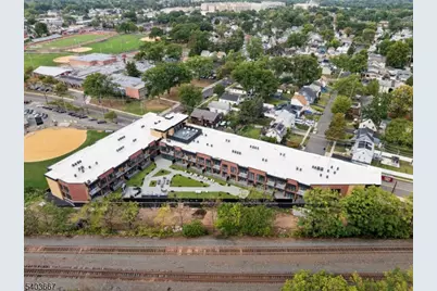 140 W Webster Ave #201, Roselle Park, NJ 07204 - Photo 22