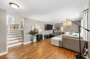 15 Fordham Rd, Franklin Township, NJ 08873 - Photo 4