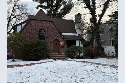 29 Glenwood Dr, Millburn, NJ 07078 - Photo 1