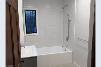 29 Glenwood Dr, Millburn, NJ 07078 - Photo 6