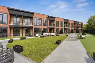 140 W Webster Ave, Roselle Park, NJ 07204 - Photo 36