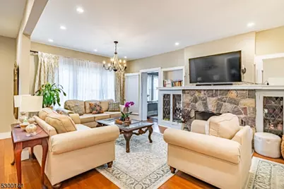 8 Kirkwood Pl #1, Caldwell, NJ 07006 - Photo 2