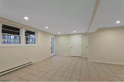 19 Courtland Dr, Wantage, NJ 07461 - Photo 36