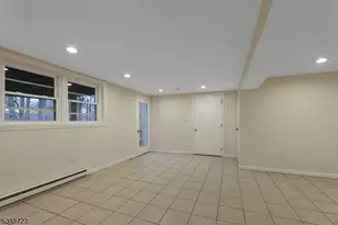 19 Courtland Dr, Wantage, NJ 07461 - Photo 36