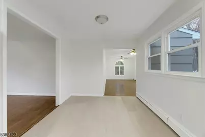 19 Courtland Dr, Wantage, NJ 07461 - Photo 10