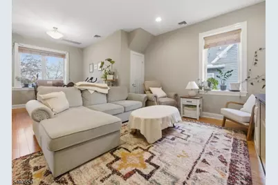 28A Gates Ave #A, Summit, NJ 07901 - Photo 12