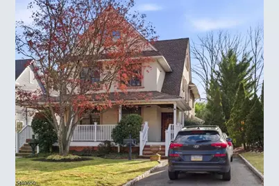 28A Gates Ave #A, Summit, NJ 07901 - Photo 2