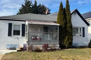 110 N 20th St, Kenilworth, NJ 07033 - Photo 1