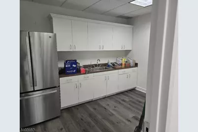 300 Executive Dr, West Orange Township, NJ 07052 - Photo 8